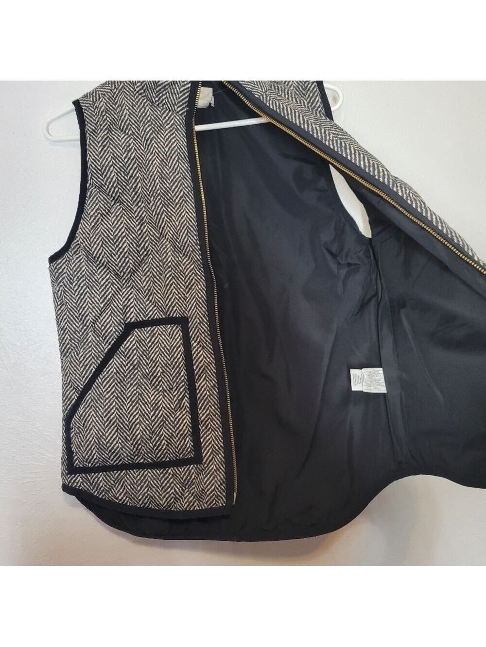 J. Crew Herringbone Zip Up Quilted Classic Vest Women's Size XSmall - Picture 4 of 16
